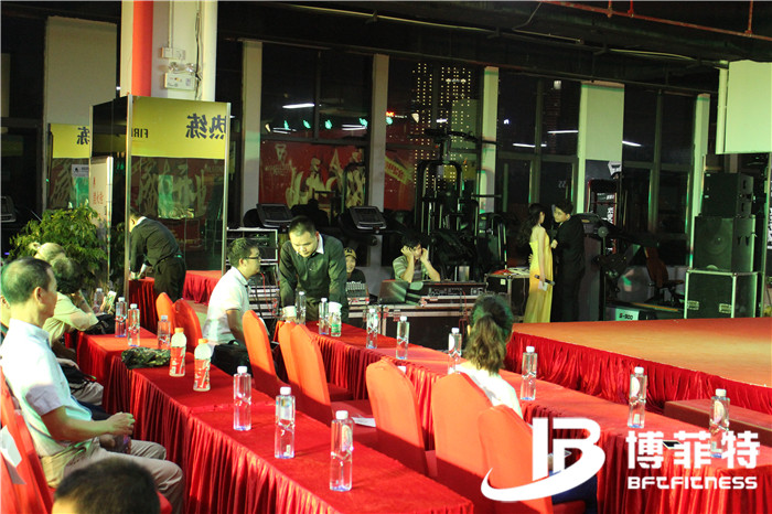 健身房開業(yè)圖